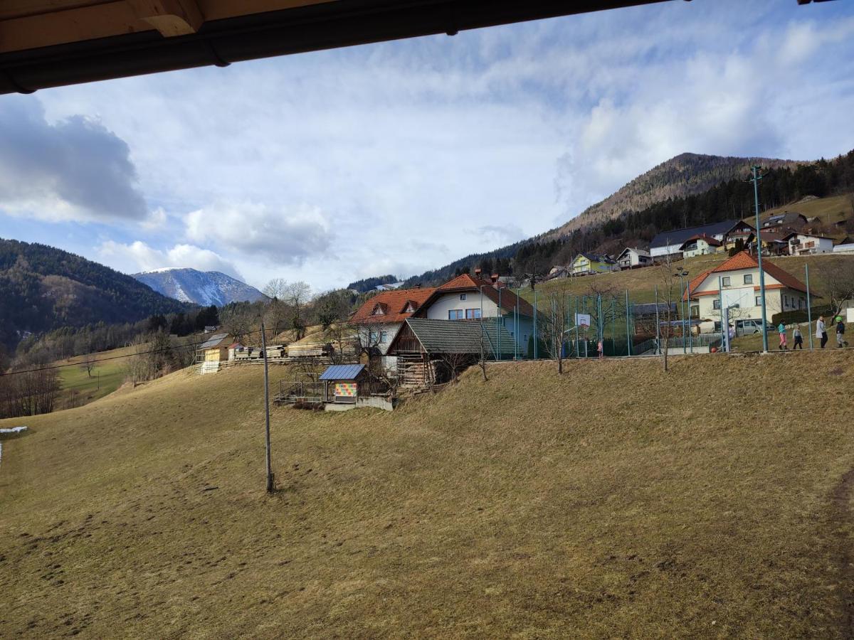 Gostilna Pension Blegos Poljane nad Škofjo Loko Exteriér fotografie