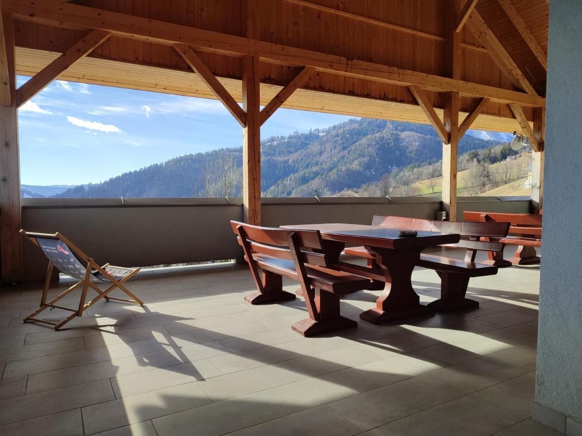Gostilna Pension Blegos Poljane nad Škofjo Loko Exteriér fotografie