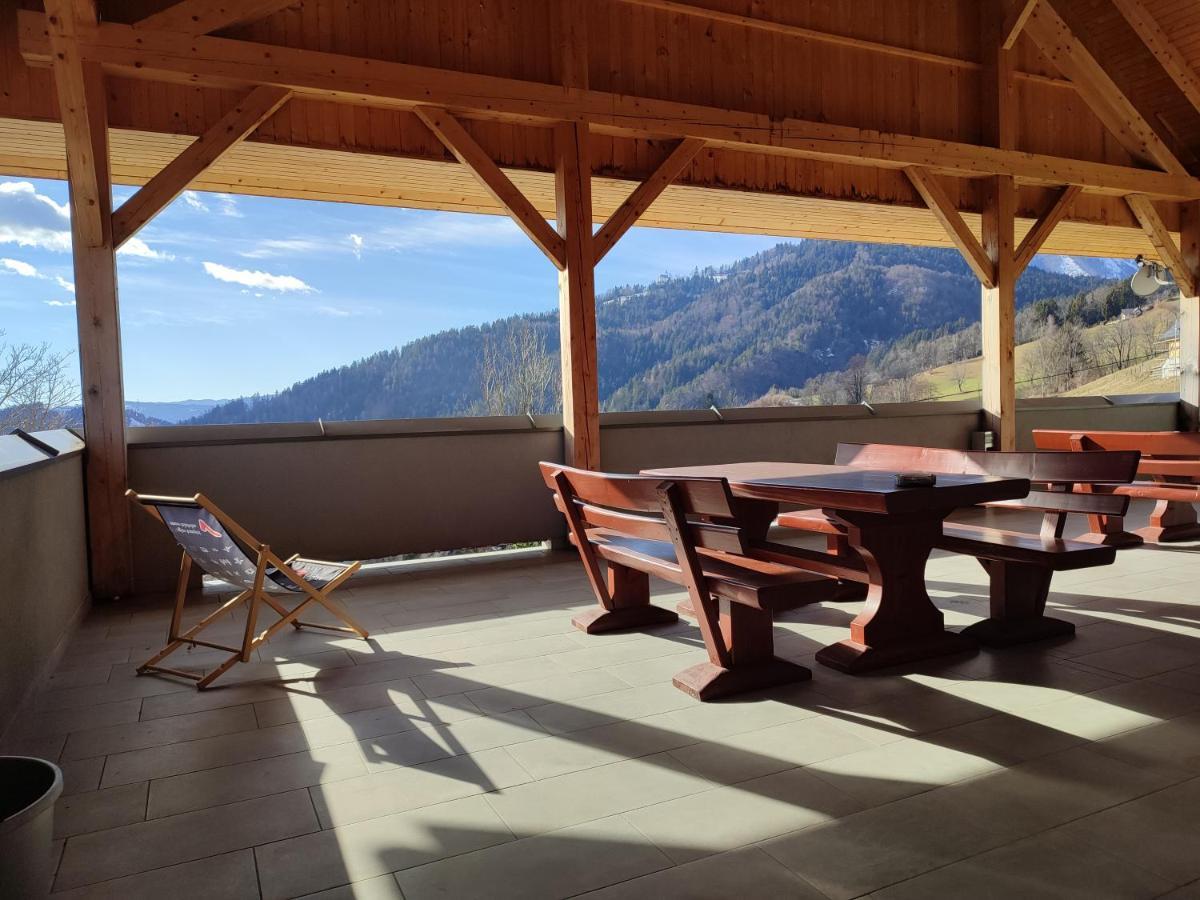 Gostilna Pension Blegos Poljane nad Škofjo Loko Exteriér fotografie