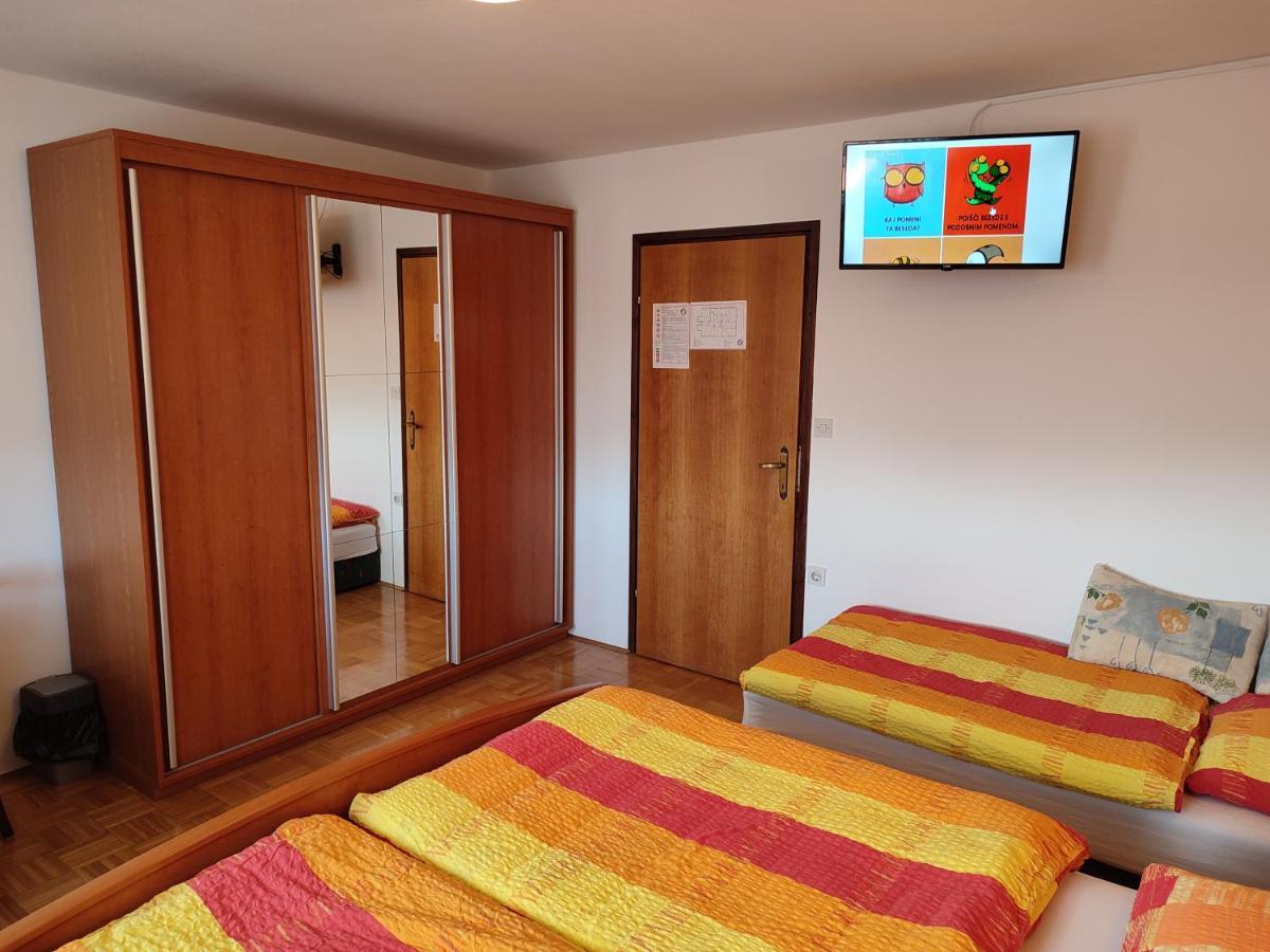 Gostilna Pension Blegos Poljane nad Škofjo Loko Exteriér fotografie