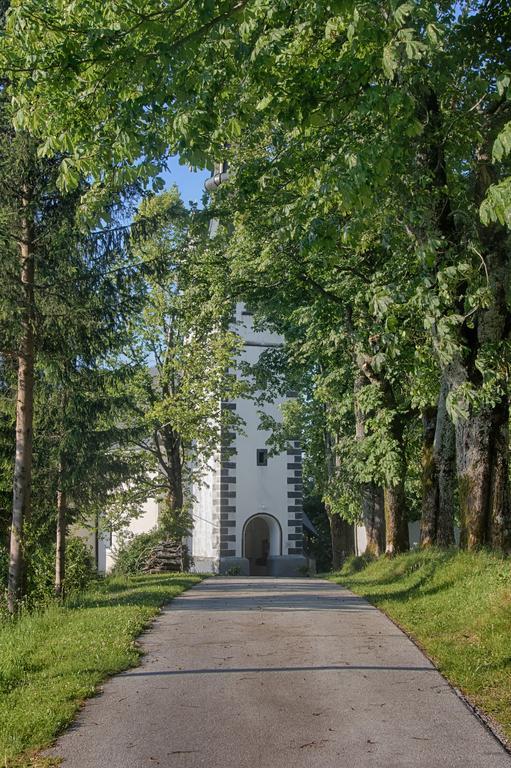 Gostilna Pension Blegos Poljane nad Škofjo Loko Exteriér fotografie