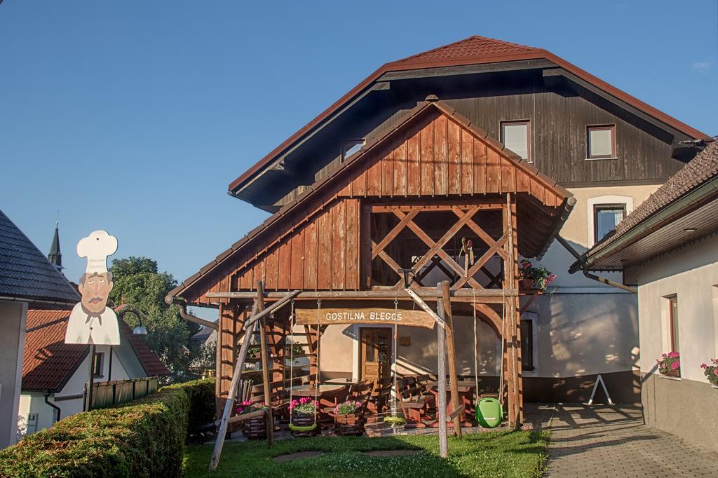 Gostilna Pension Blegos Poljane nad Škofjo Loko Exteriér fotografie